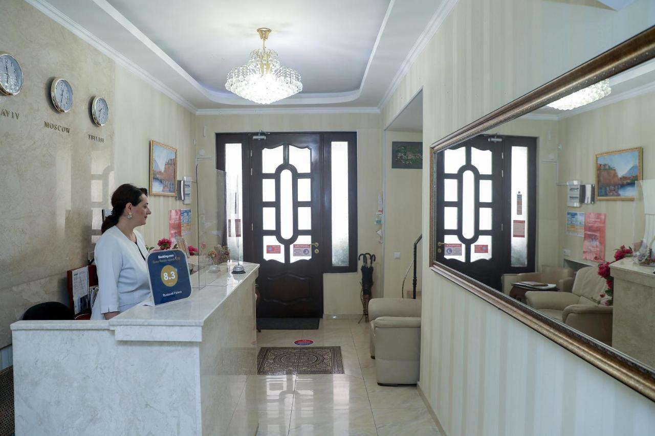 Rustaveli Palace Tbilisi Eksteriør bilde